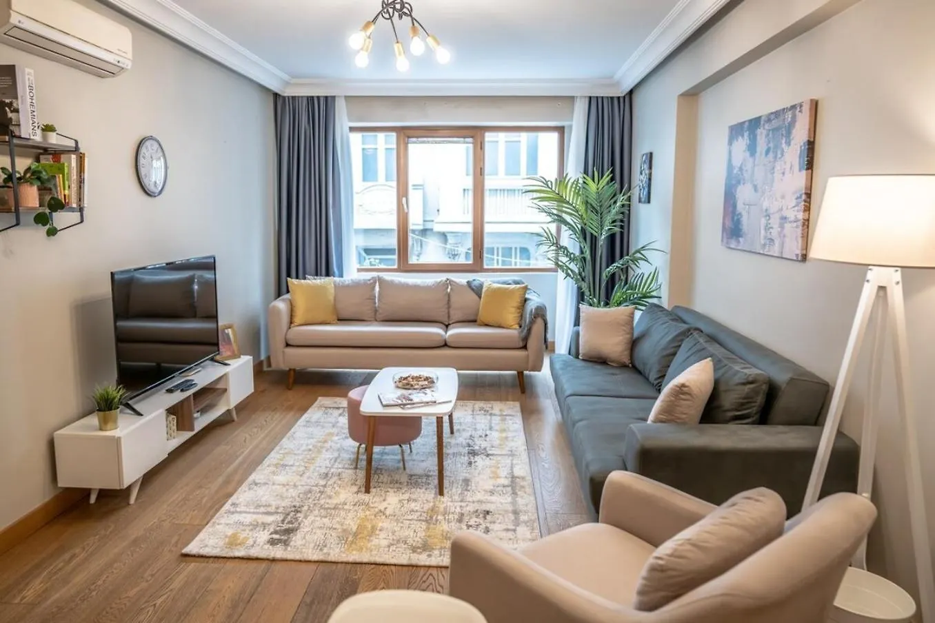 Full Apartment Near Osmanbey Metro Nianta location